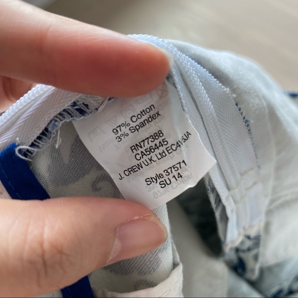 J.Crew Women Shorts Blue Seahorse Patterned - Picture 10 of 10